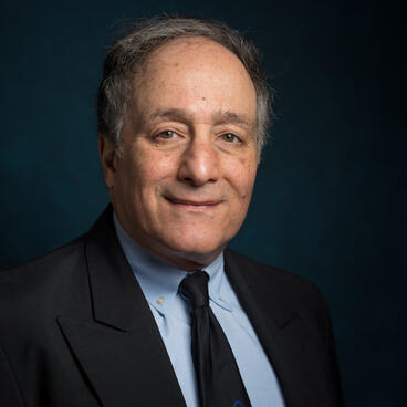 S・アブラハム・ラヴィッド博士